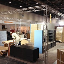 Exhibition gantry rental