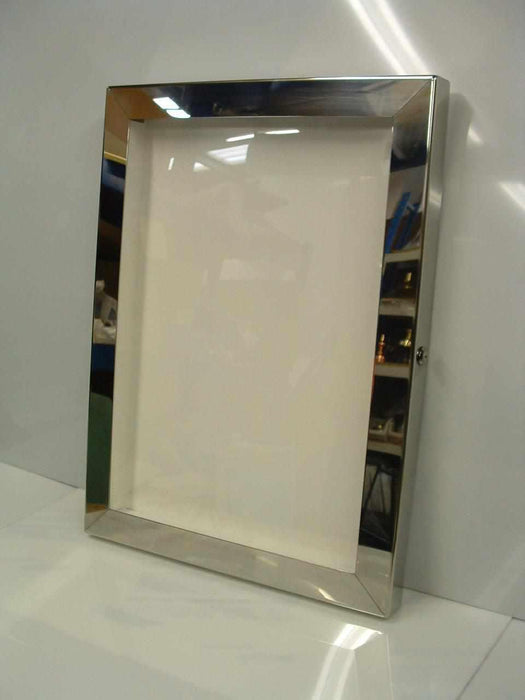 Menübox aus Messing mit LED (polierte Oberfläche)